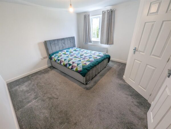 Menzel Road, Weldon, Corby