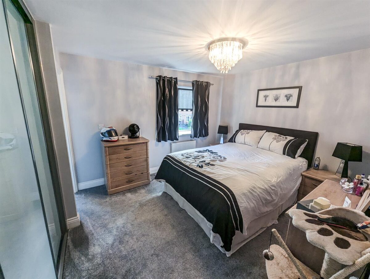 Jackdaw Road, Corby