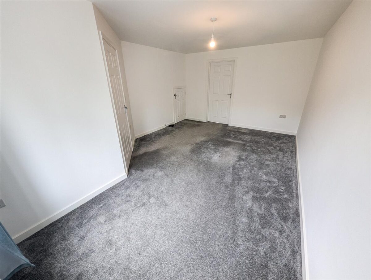 Menzel Road, Weldon, Corby