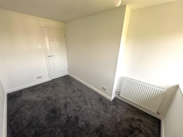 Clovelly Court, Corby