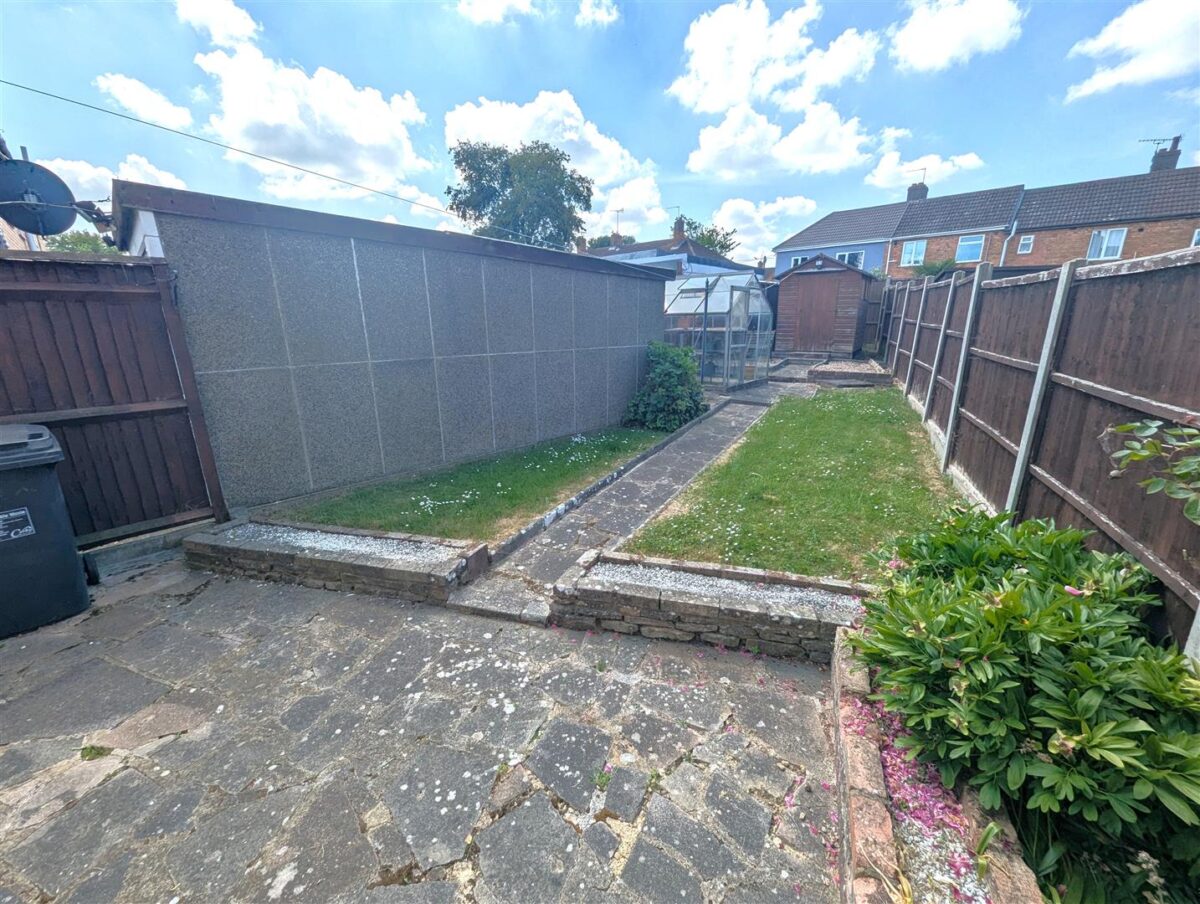 Stephenson Way, Corby