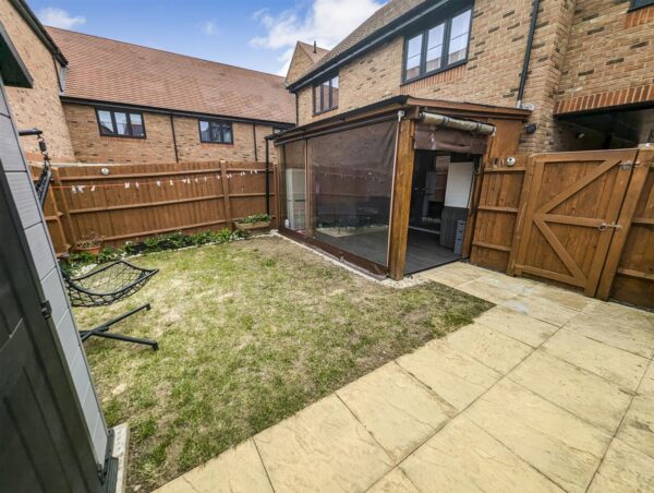 Blakesley Street, Corby