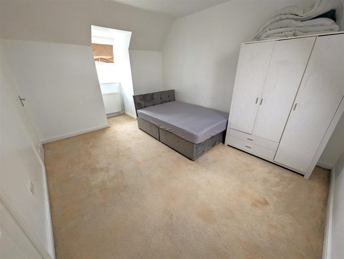 Wren Close, Corby