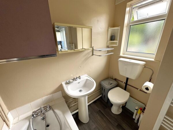Rockingham Road, Corby