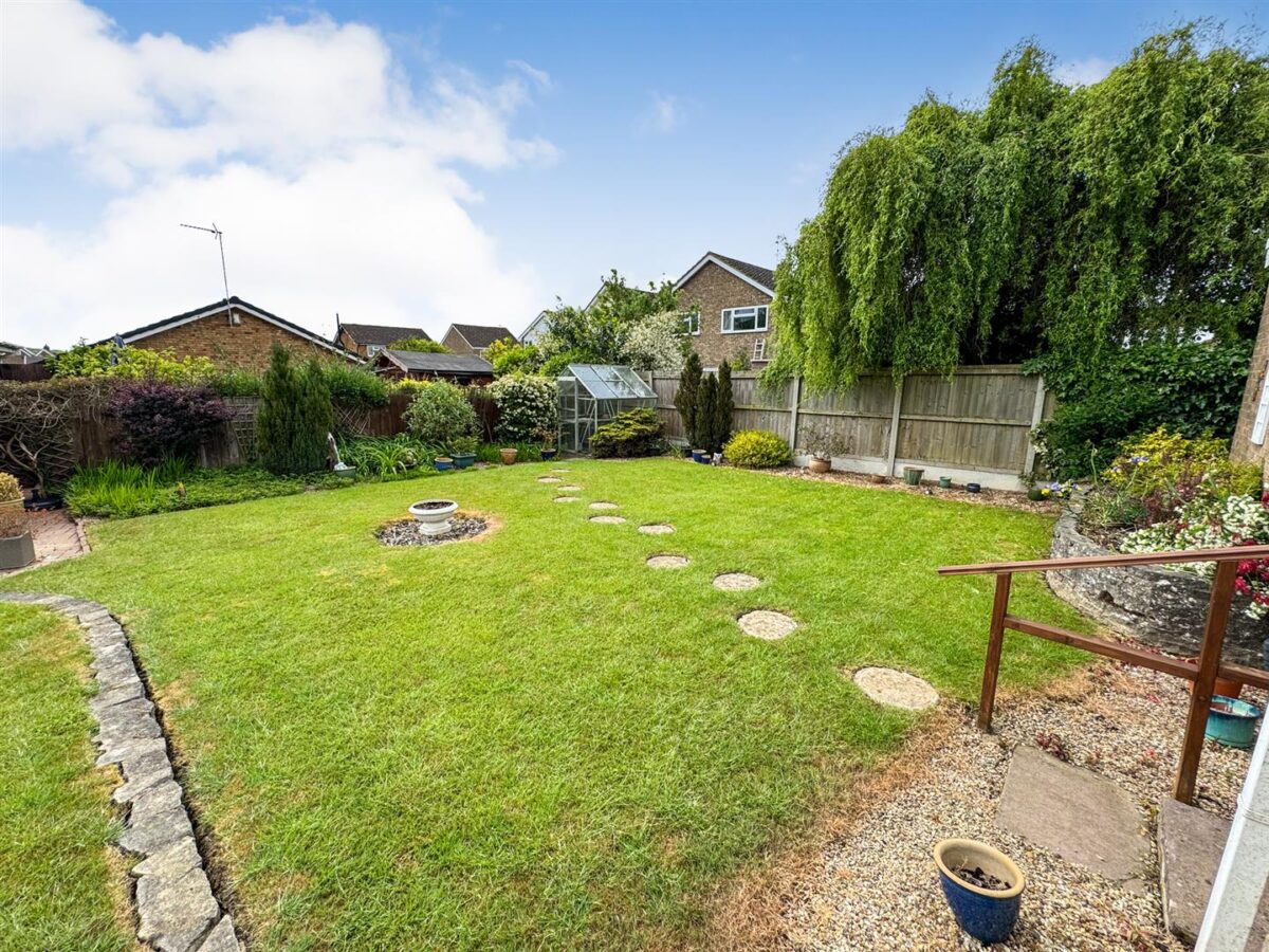 Denmark Close, Corby