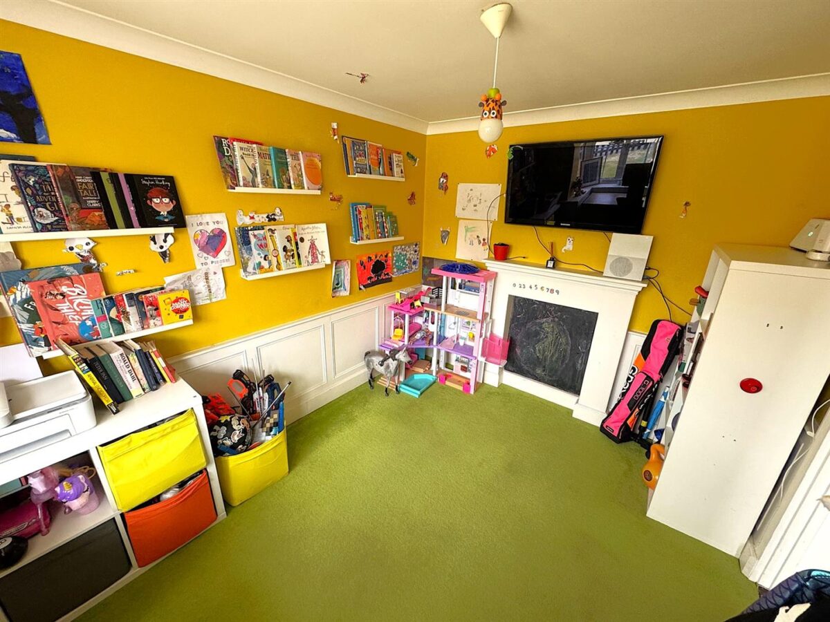 Keld Close, Corby