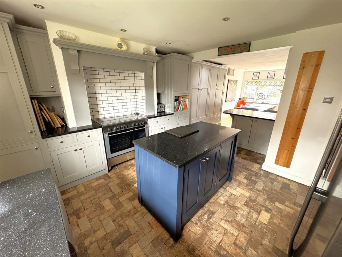 Keld Close, Corby