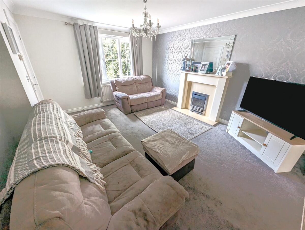Huntingdon Close, Corby