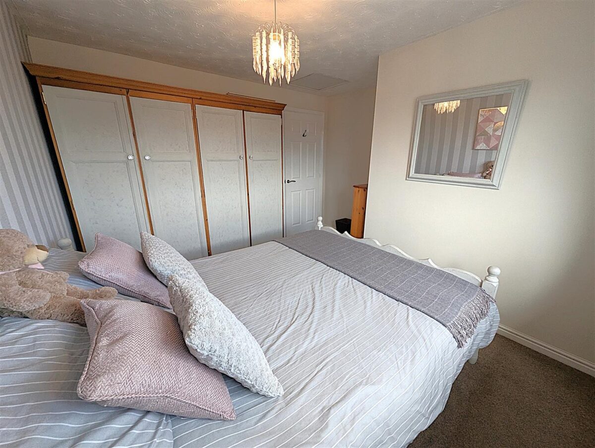 Wroe Close, Corby