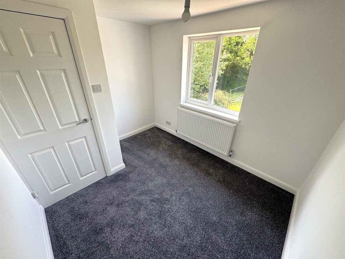 Clovelly Court, Corby