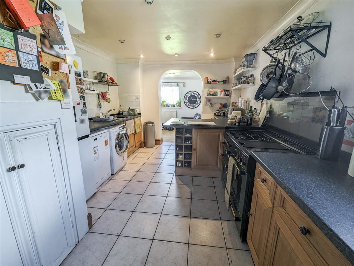 Sturminster Way, Corby
