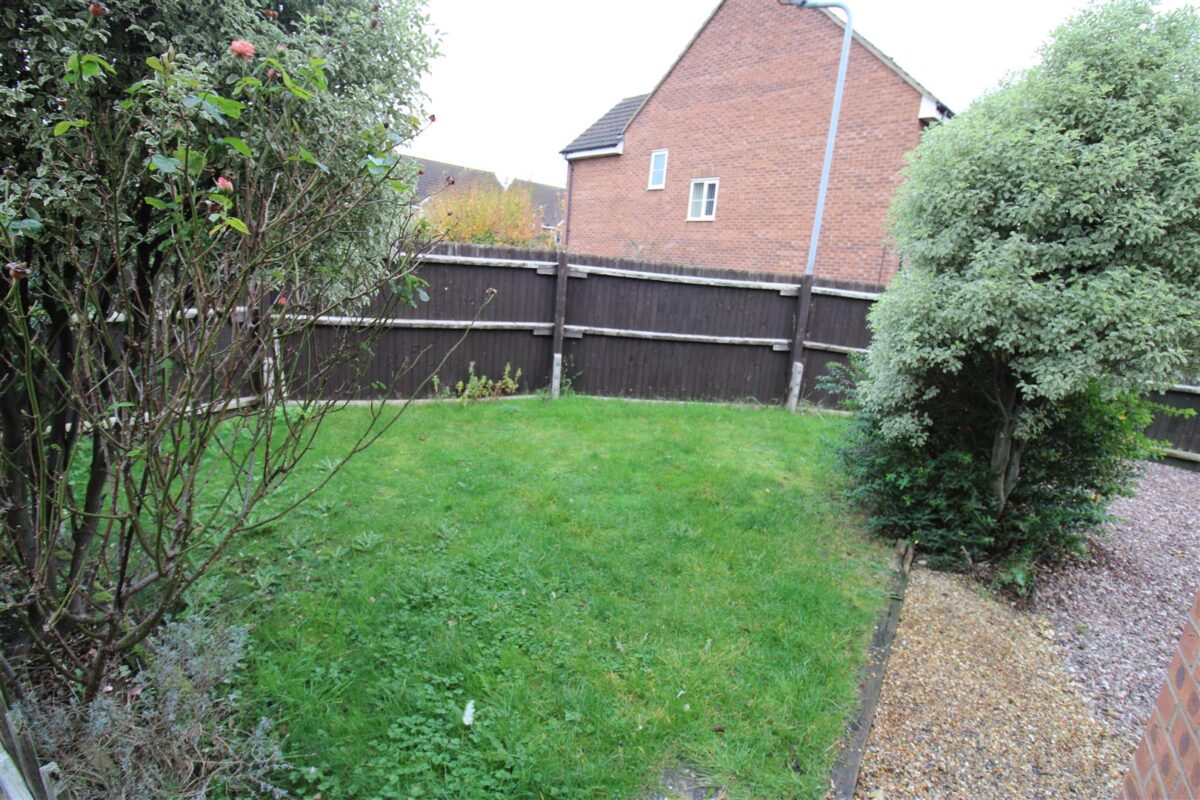 Barth Close, Great Oakley, Corby