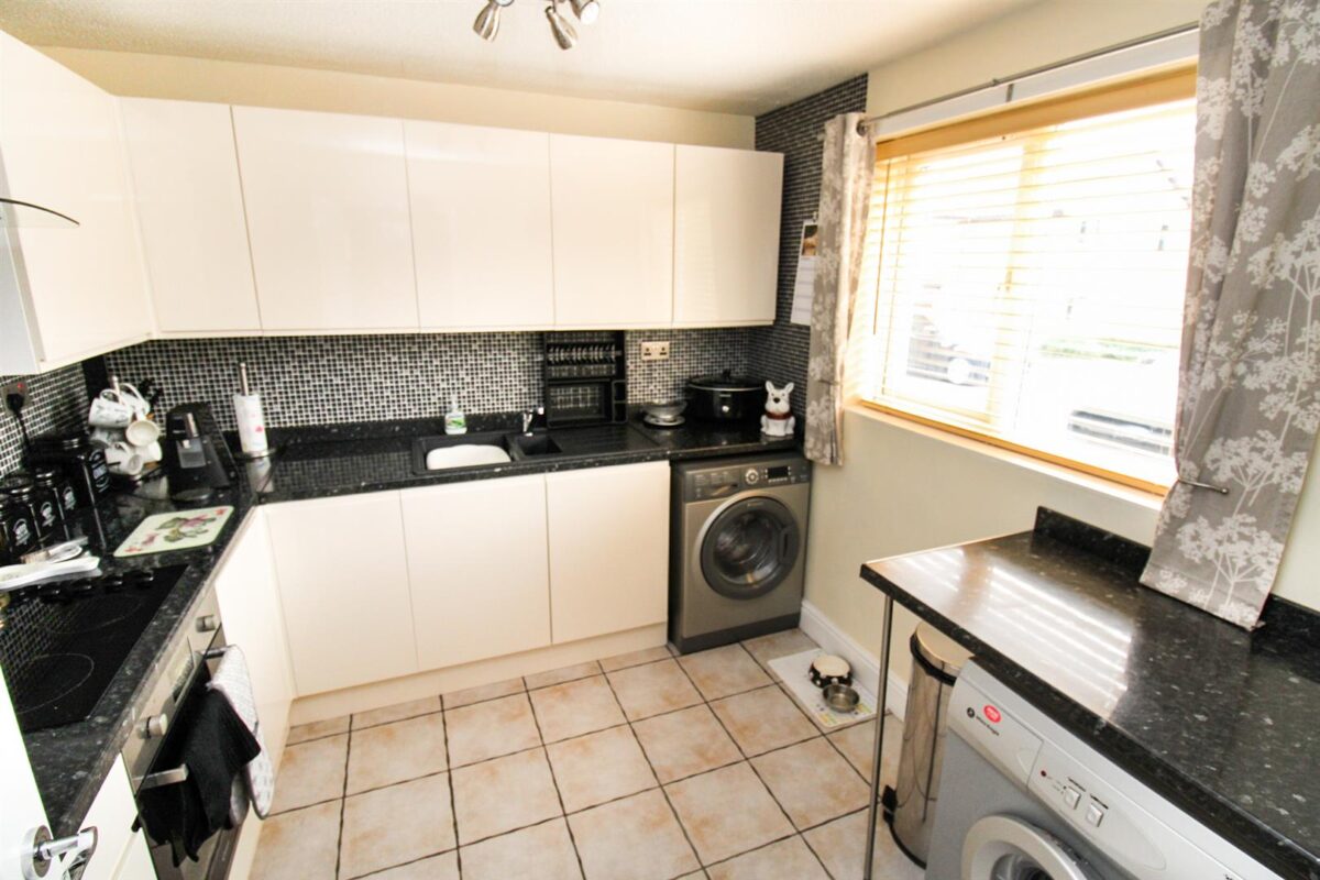 Tunwell Lane, Corby