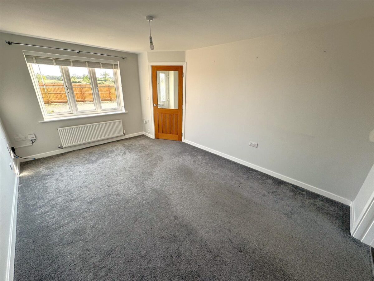Kennard close, Corby