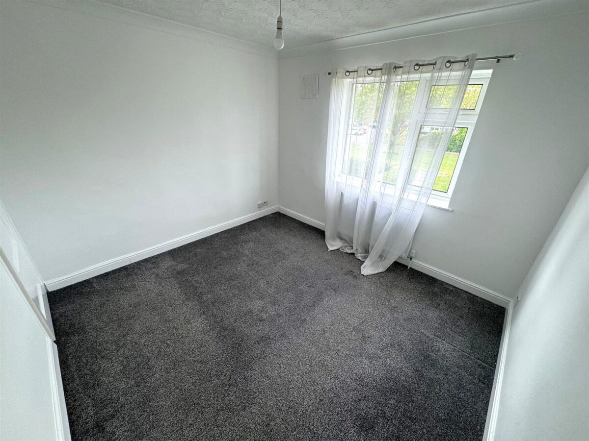Dryden Way, Corby