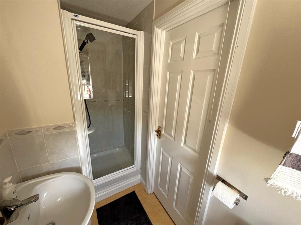 Sycamore Drive, Desborough, Kettering
