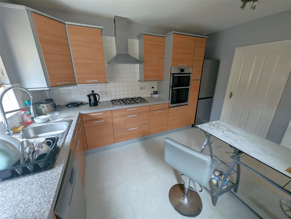 Wren Close, Corby