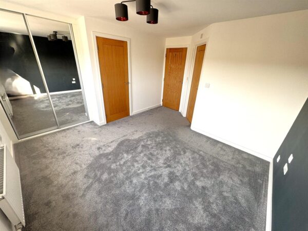 Kennard close, Corby