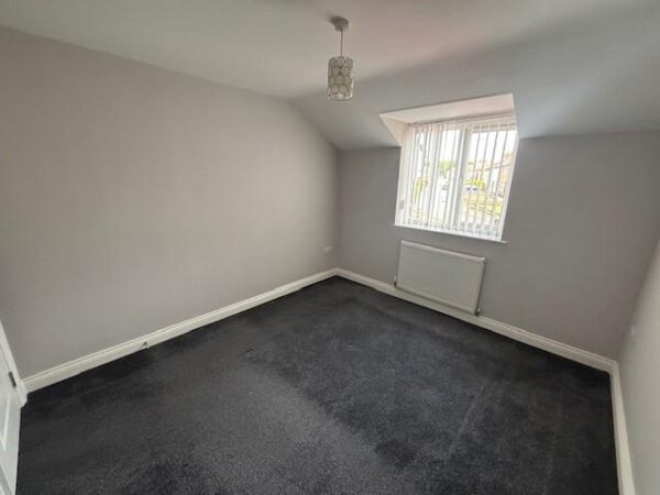 compass court, West Avenue, Burton Latimer, Kettering