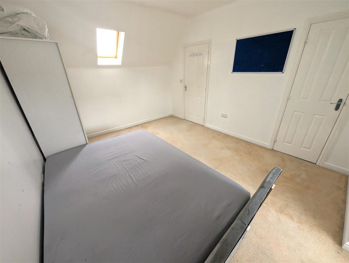 Wren Close, Corby