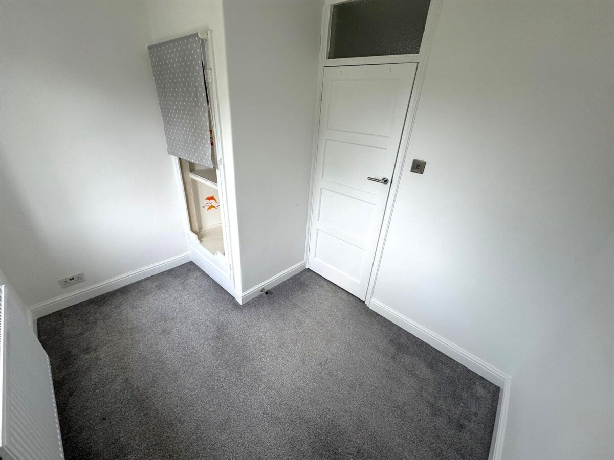 Dryden Way, Corby