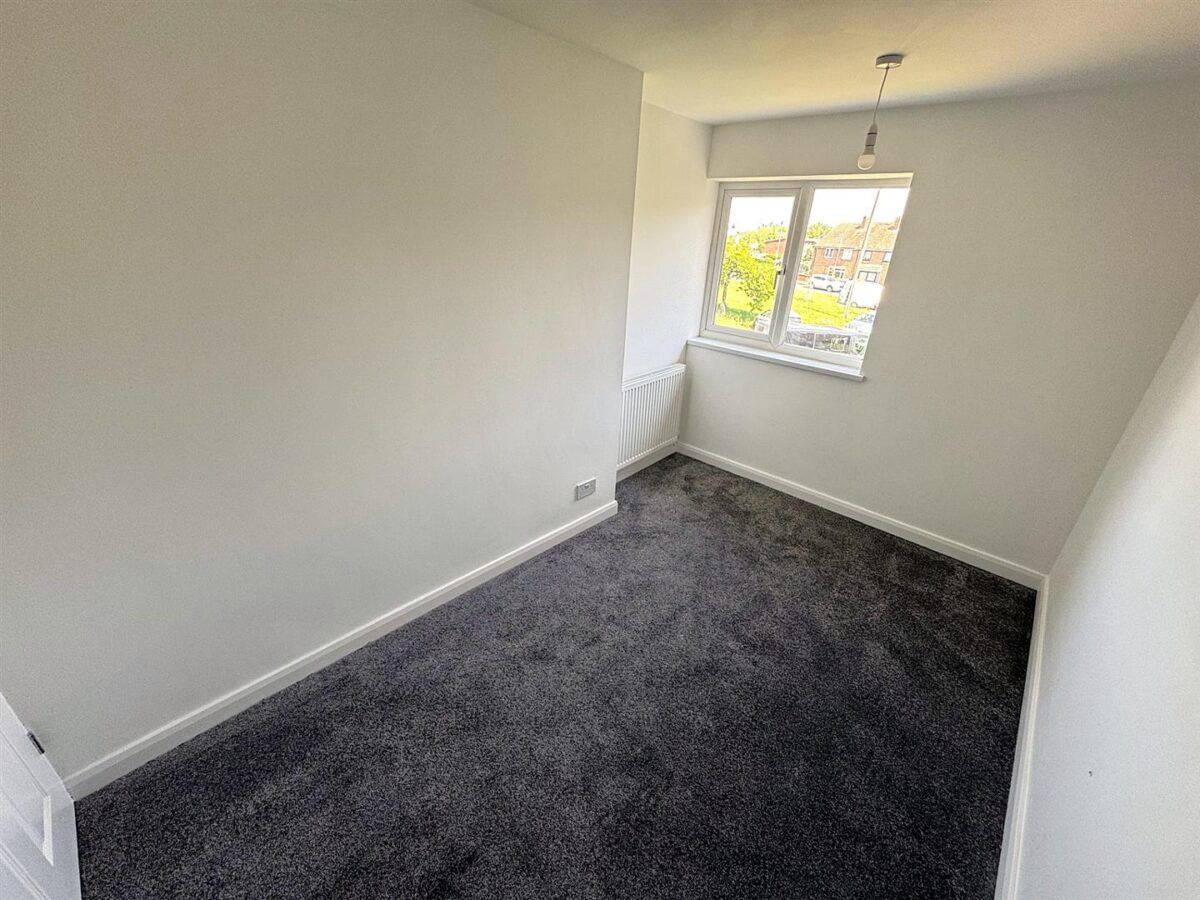Clovelly Court, Corby