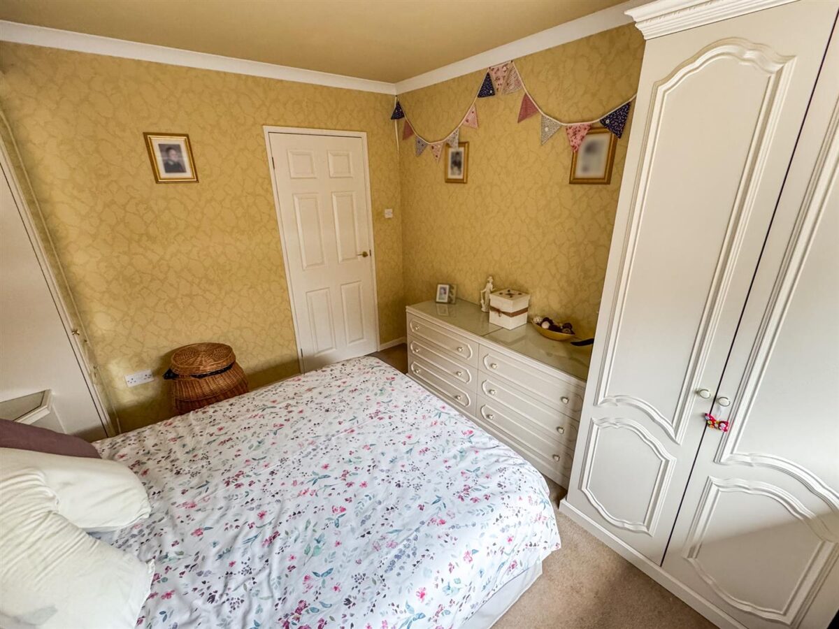 Denmark Close, Corby