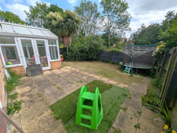 Huntingdon Close, Corby