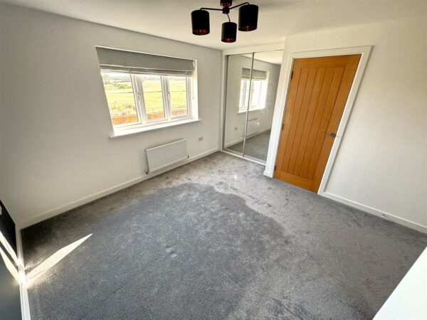 Kennard close, Corby