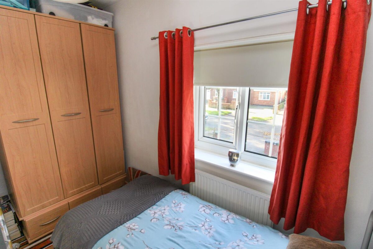 Westfields Road, Corby
