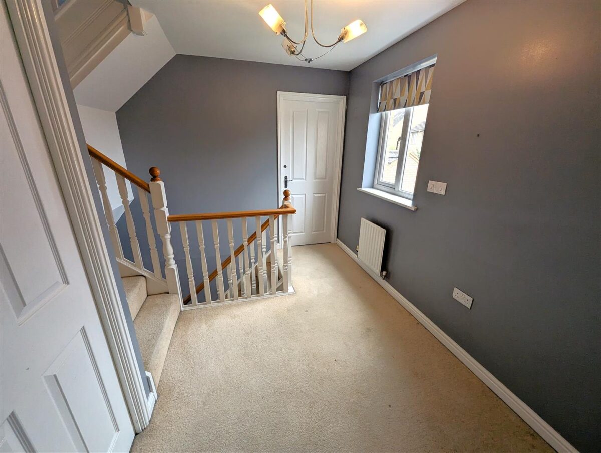 Wren Close, Corby