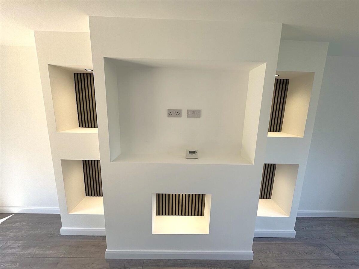 Clovelly Court, Corby