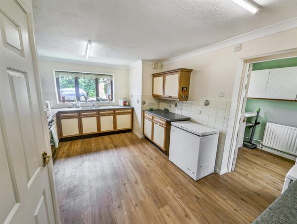 Briery Close, Great Oakley, Corby