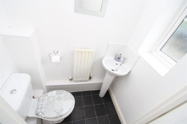 Barth Close, Great Oakley, Corby