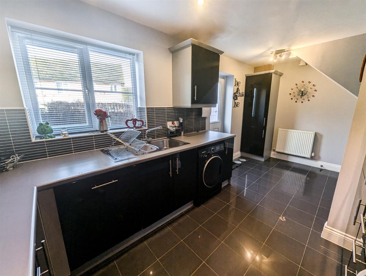 Jackdaw Road, Corby