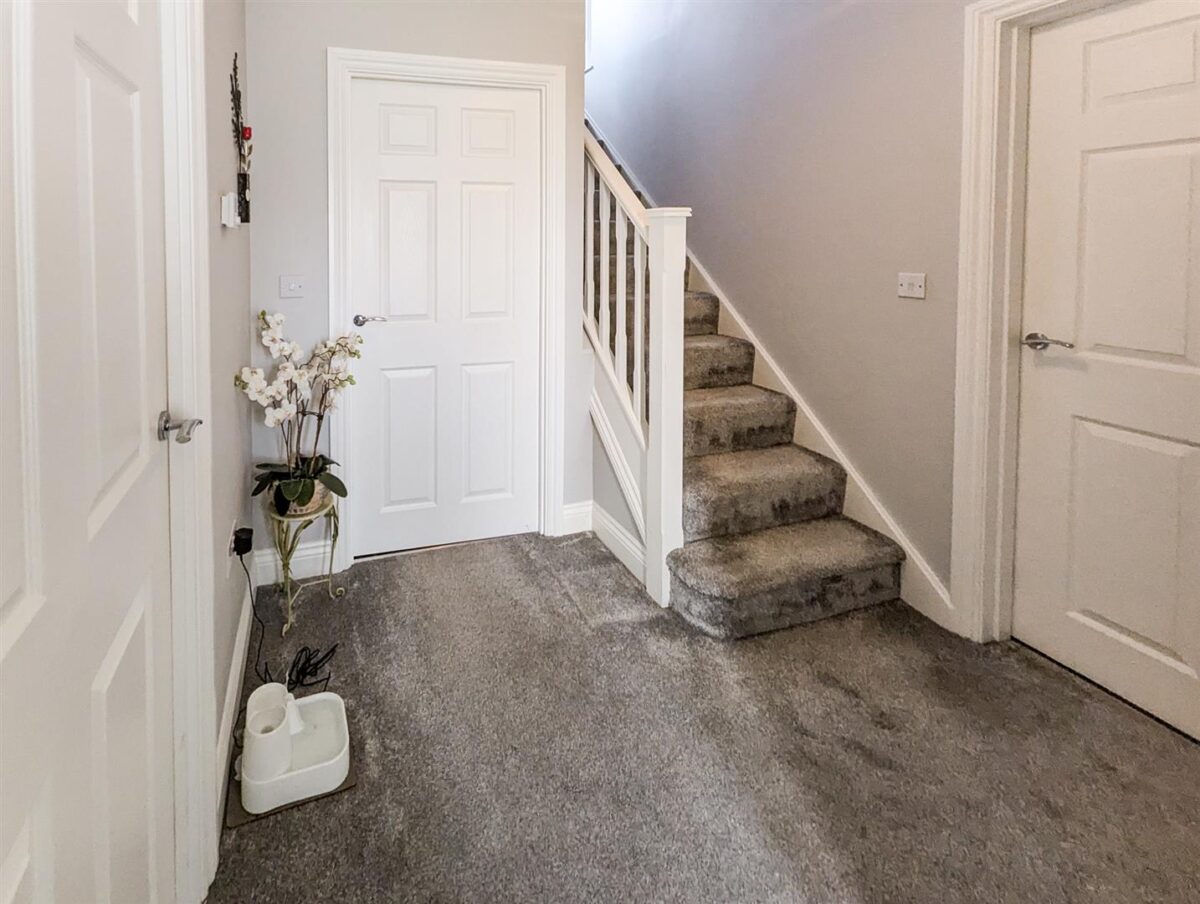Jackdaw Road, Corby