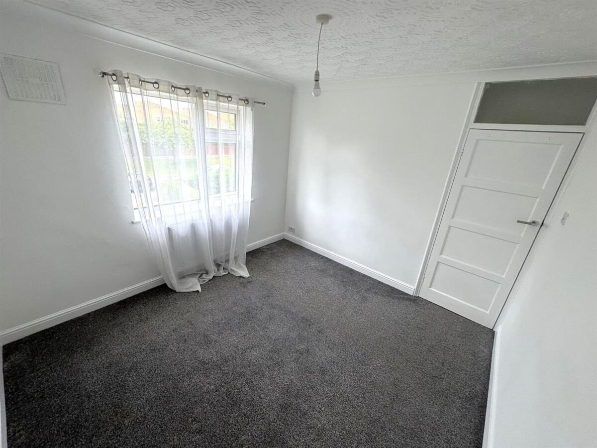 Dryden Way, Corby