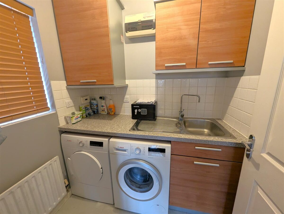 Wren Close, Corby