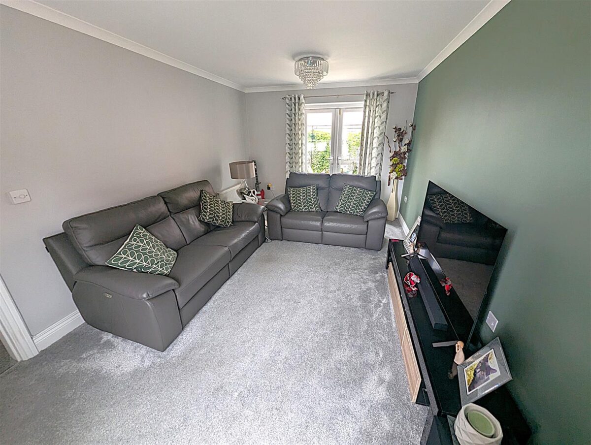 Jackdaw Road, Corby