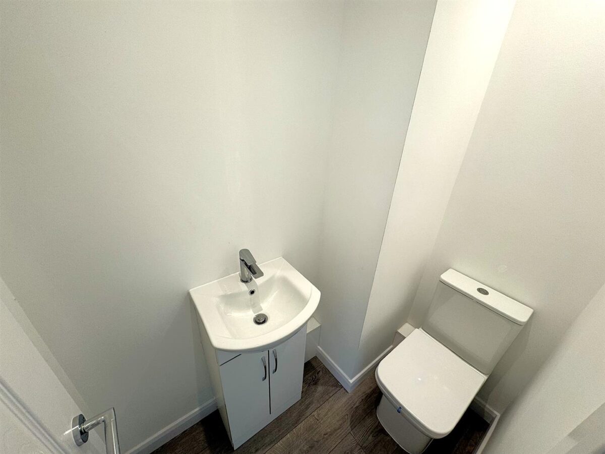 Clovelly Court, Corby