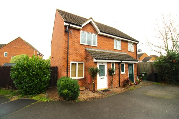 Barth Close, Great Oakley, Corby