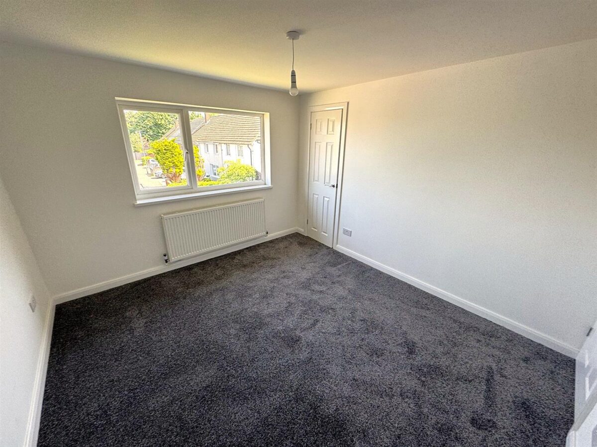 Clovelly Court, Corby