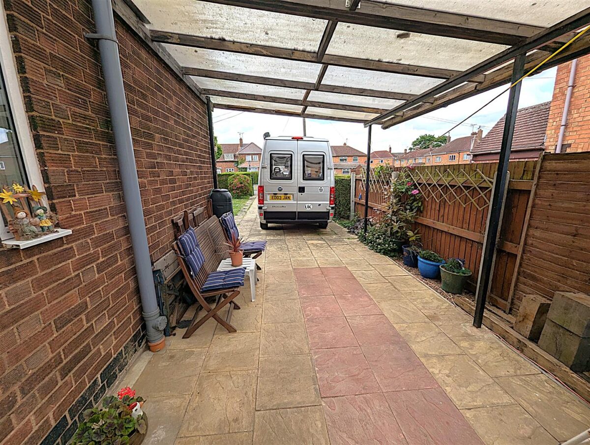 Springfield Grove, Corby