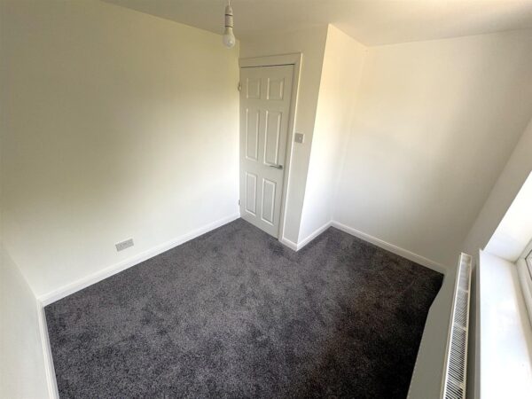 Clovelly Court, Corby