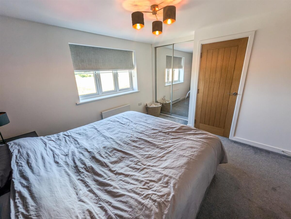 Kennard close, Corby