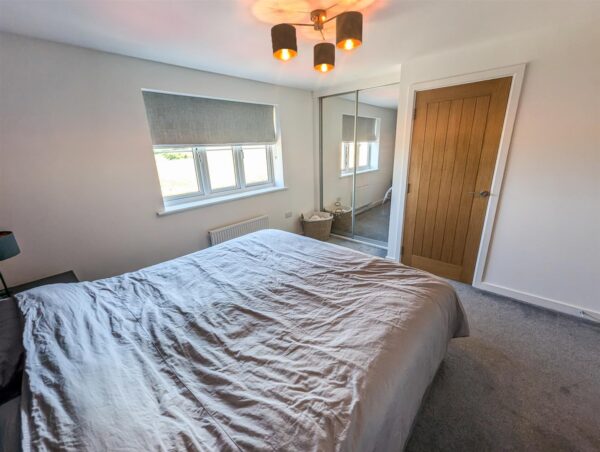 Kennard close, Corby