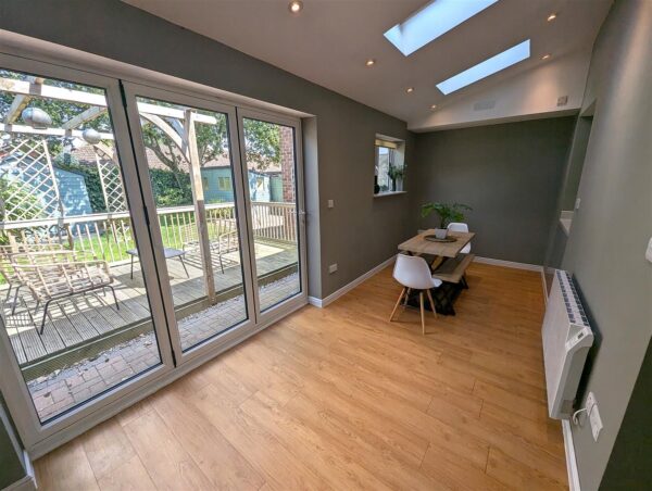 Westfields Road, Corby