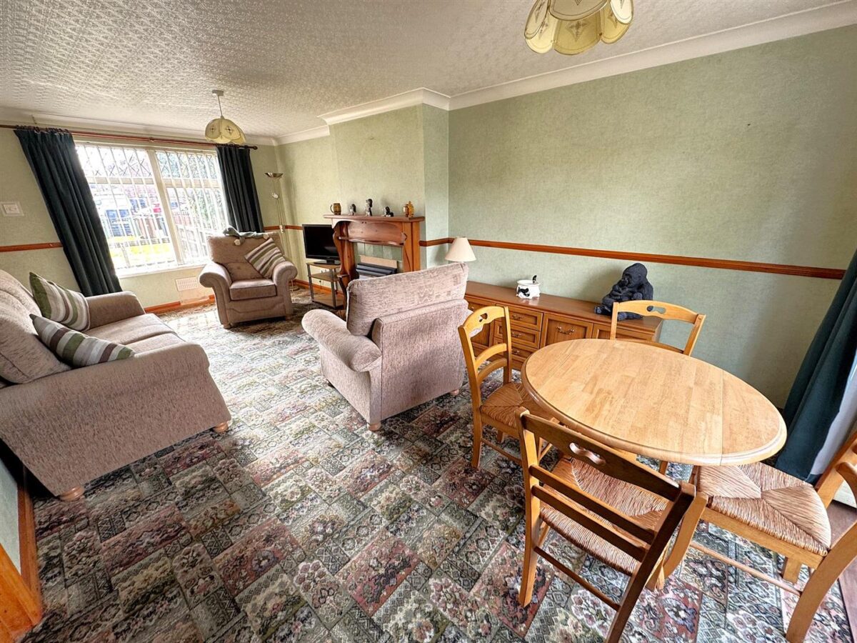 Caythorpe Square, Corby