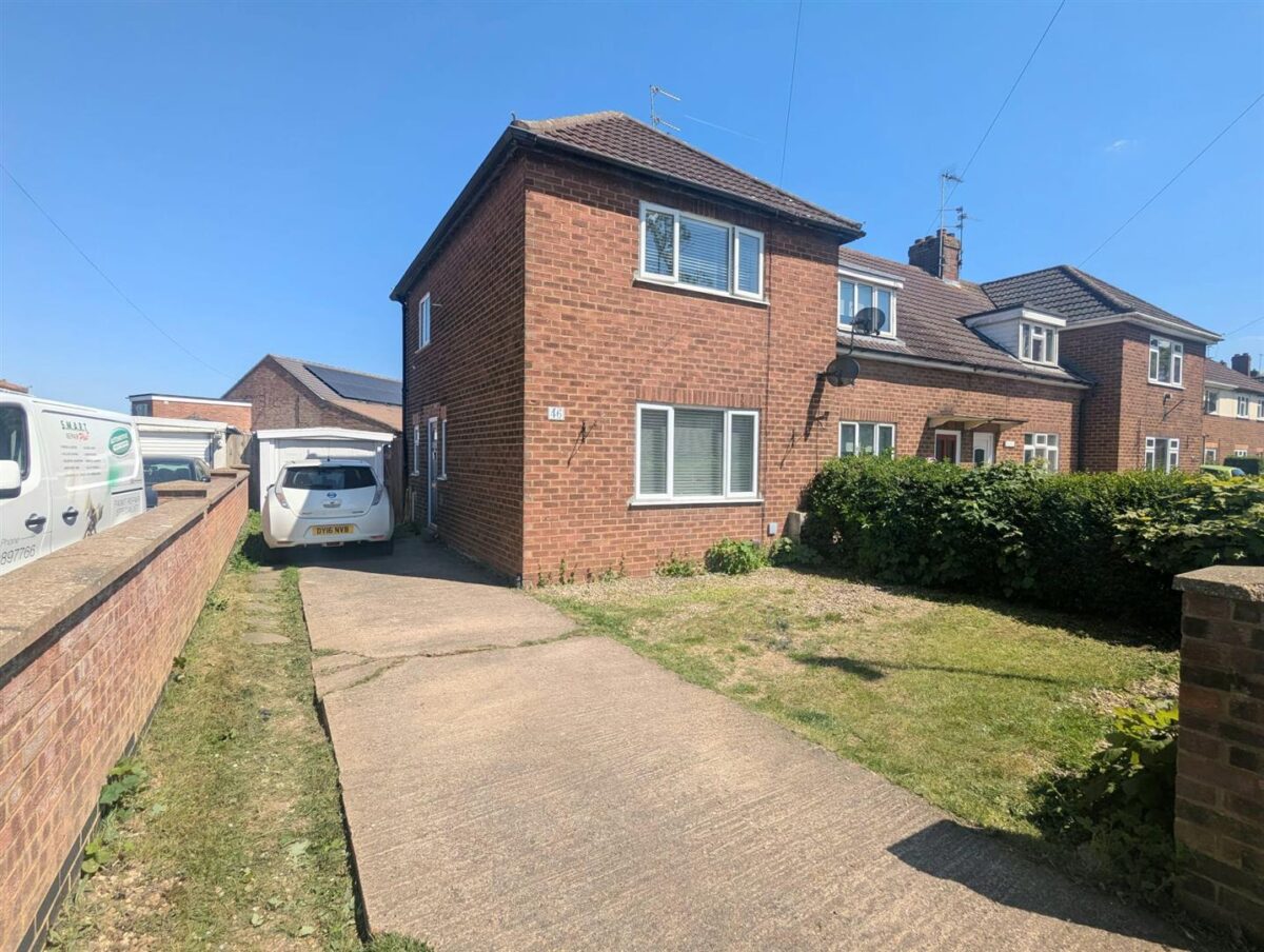 Westfields Road, Corby