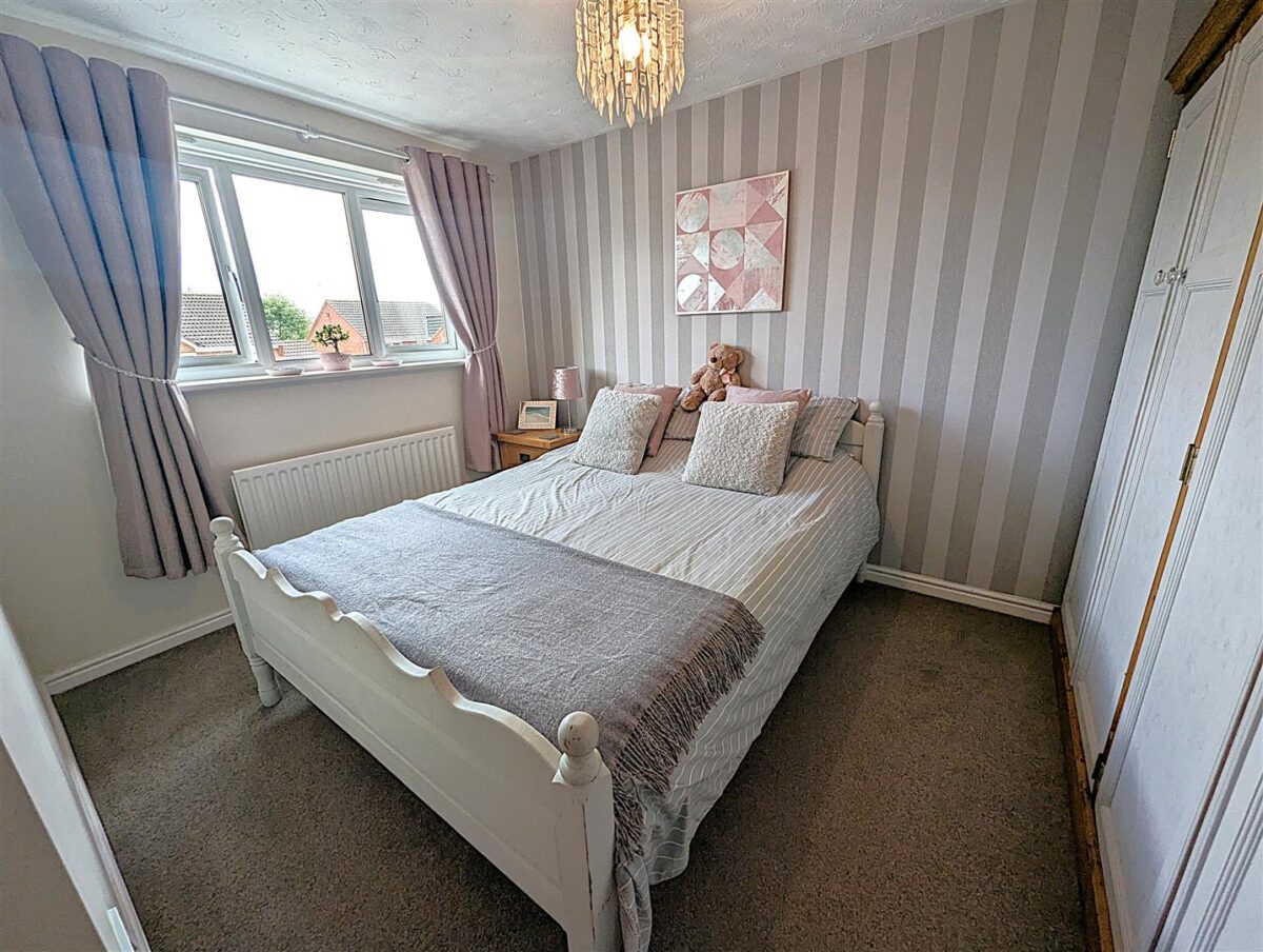 Wroe Close, Corby